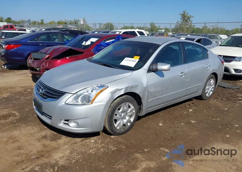 2012 Nissan Altima 2.5 S z USA, uszkodzony, nr VIN 1N4AL2AP6CN466323